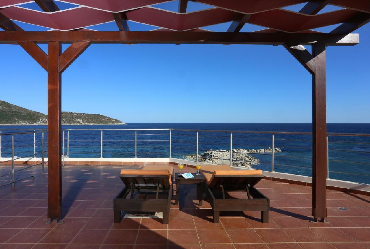 Faros Luxury Suites Маратополис Экстерьер фото