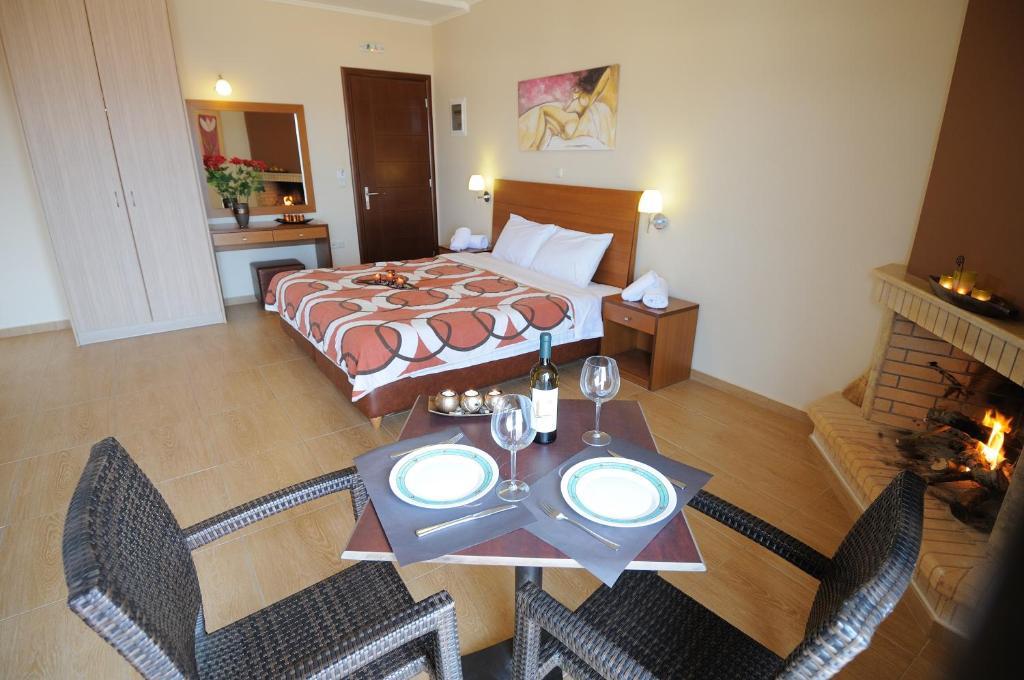 Faros Luxury Suites Маратополис Экстерьер фото